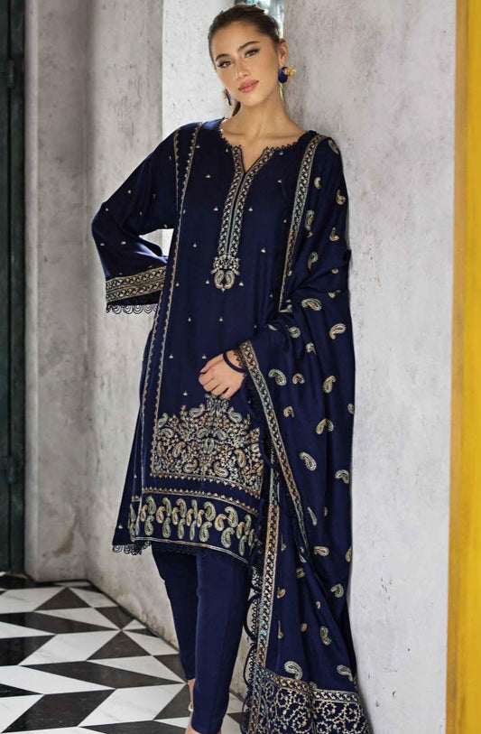 Gull Ahmed Embroidered Dhanak Three Piece Winter Collection