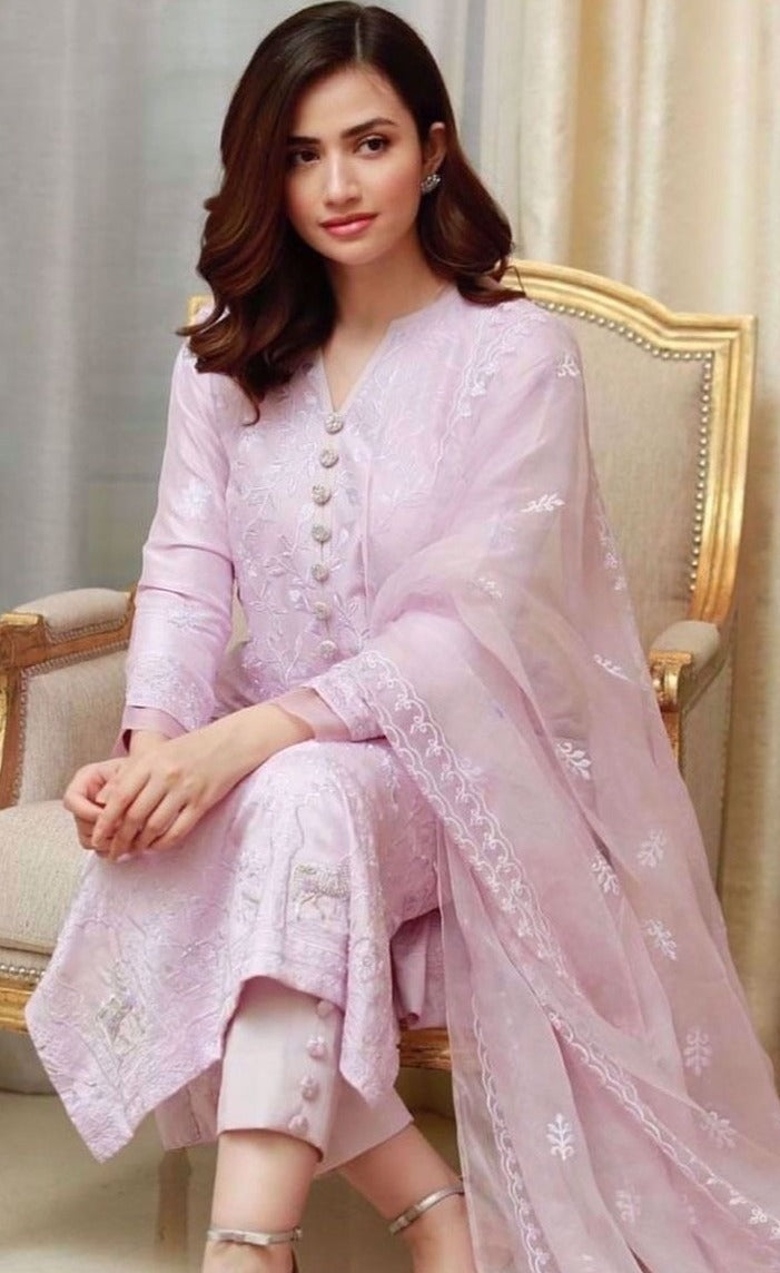 Bareeze T-Pink Embroidered Three Piece Lawn Alif Collection